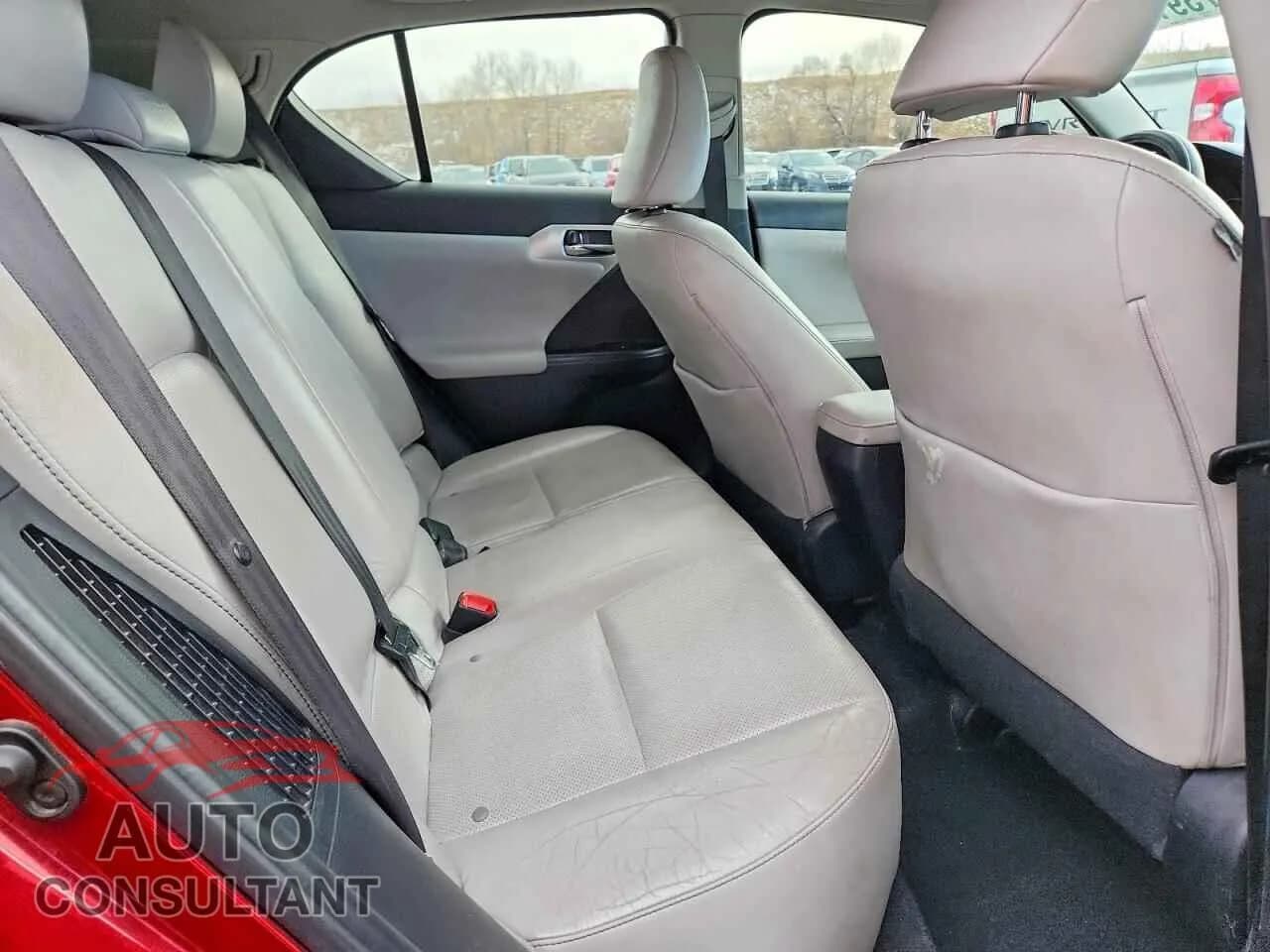 2011 LEXUS CT 200 Damaged VIN JTHKD5BH7B2039624 – odometer reading 2011 LEXUS CT 200 Damaged VIN JTHKD5BH7B2039624 – odometer reading