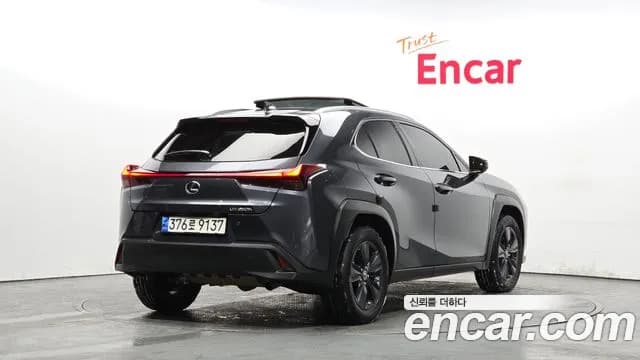 2024 Lexus UX250h 2.0 2WD Sold VIN JTHP6JBH9R2159153 – photo 18 2024 Lexus UX250h 2.0 2WD Sold VIN JTHP6JBH9R2159153 – photo 18