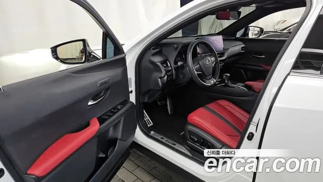 2024 Lexus UX250h 2.0 F-Sport 2WD Sold VIN JTHR6JBH7R2193309 – photo 20 2024 Lexus UX250h 2.0 F-Sport 2WD Sold VIN JTHR6JBH7R2193309 – photo 20