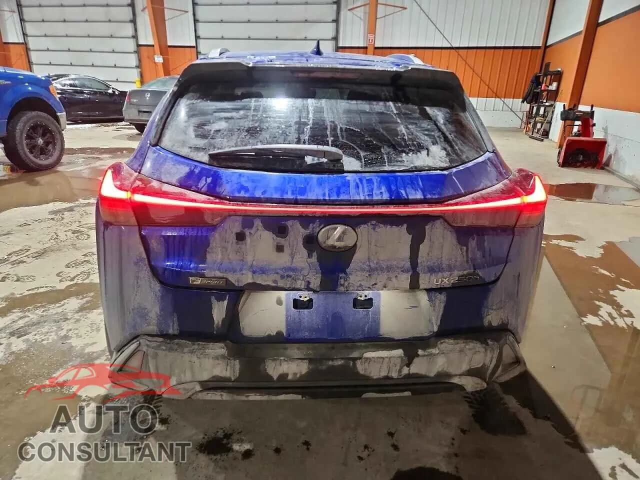 2021 LEXUS UX 250H Damaged VIN JTHR9JBH4M2047806 – engine bay 2021 LEXUS UX 250H Damaged VIN JTHR9JBH4M2047806 – engine bay