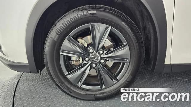2025 Lexus UX300h 2.0 2WD Sold VIN JTHYBJAHJDJDBDBDJ – photo 30 2025 Lexus UX300h 2.0 2WD Sold VIN JTHYBJAHJDJDBDBDJ – photo 30