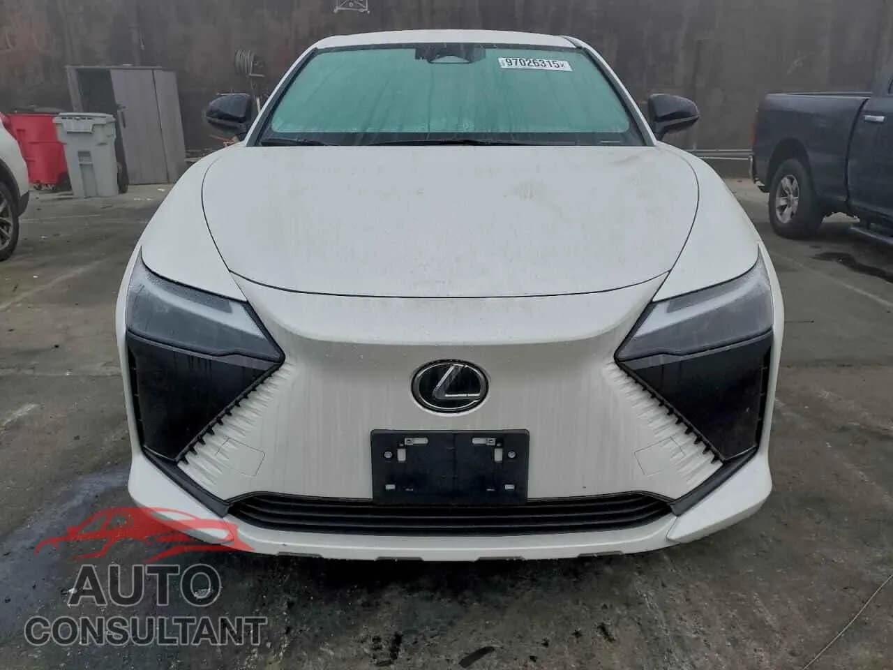 2025 LEXUS RZ 300E Damaged VIN JTJABABBXSA012413 – interior seats 2025 LEXUS RZ 300E Damaged VIN JTJABABBXSA012413 – interior seats