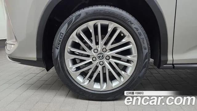 2021 Lexus RX450hL 4th Gen Luxury Plus Sold VIN JTJAGKFA0M2018503 – interior seats 2021 Lexus RX450hL 4th Gen Luxury Plus Sold VIN JTJAGKFA0M2018503 – interior seats