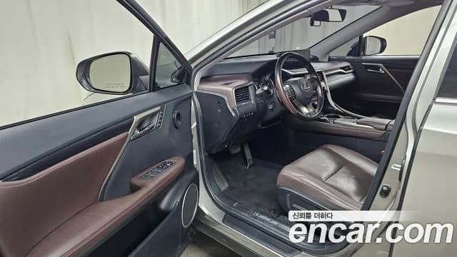 2021 Lexus RX450hL 4th Gen Luxury Plus Sold VIN JTJAGKFA0M2018503 – exterior detail 2021 Lexus RX450hL 4th Gen Luxury Plus Sold VIN JTJAGKFA0M2018503 – exterior detail
