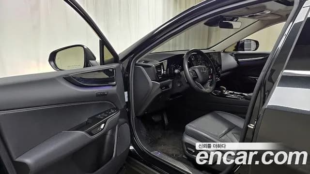 2025 Lexus NX350h 2nd Gen Premium Sold VIN JTJGKAEZ5S2050967 – photo 18 2025 Lexus NX350h 2nd Gen Premium Sold VIN JTJGKAEZ5S2050967 – photo 18