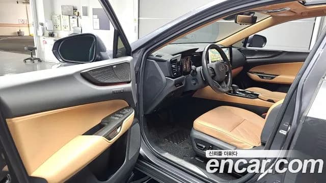 2025 Lexus NX350h 2nd Gen Luxury Sold VIN JTJHKAEZ5S2048656 – dashboard 2025 Lexus NX350h 2nd Gen Luxury Sold VIN JTJHKAEZ5S2048656 – dashboard