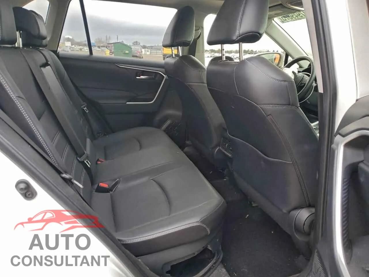 2022 TOYOTA RAV4 Damaged VIN JTMB6RFVXND533813 – odometer reading 2022 TOYOTA RAV4 Damaged VIN JTMB6RFVXND533813 – odometer reading