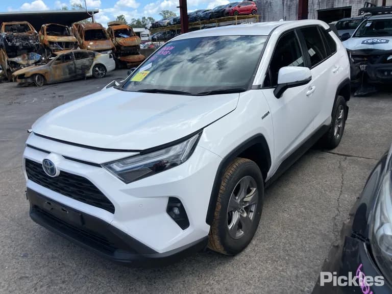 2022 Toyota RAV4 Used VIN JTMBW3FV30D165285 – side profile 2022 Toyota RAV4 Used VIN JTMBW3FV30D165285 – side profile