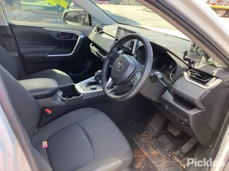 2022 Toyota RAV4 Used VIN JTMBW3FV30D165285 – photo 11 2022 Toyota RAV4 Used VIN JTMBW3FV30D165285 – photo 11