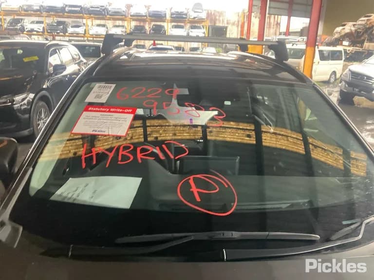 2022 Toyota RAV4 Used VIN JTMDW3FV10D146937 – front exterior 2022 Toyota RAV4 Used VIN JTMDW3FV10D146937 – front exterior
