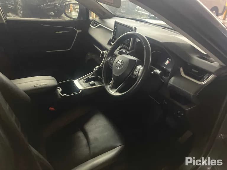 2022 Toyota RAV4 Used VIN JTMDW3FV10D146937 – photo 11 2022 Toyota RAV4 Used VIN JTMDW3FV10D146937 – photo 11