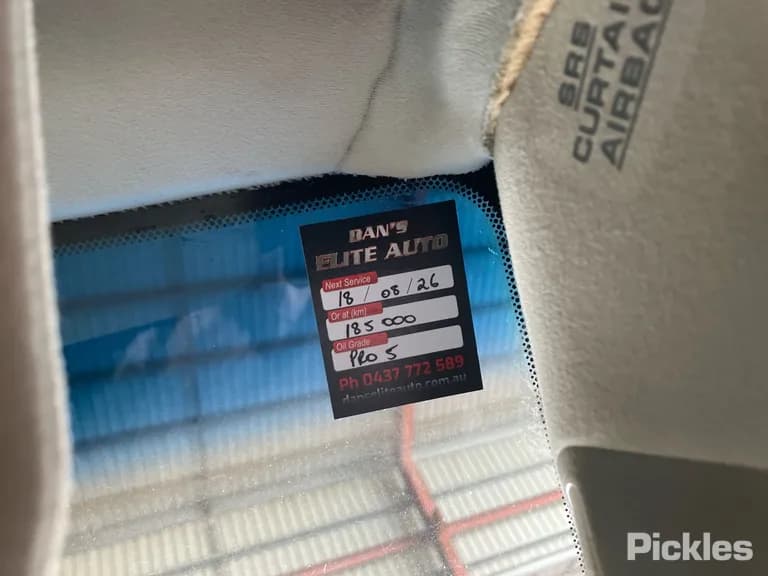 2018 Toyota Landcruiser Used VIN JTMHV05J004248117 – dashboard 2018 Toyota Landcruiser Used VIN JTMHV05J004248117 – dashboard