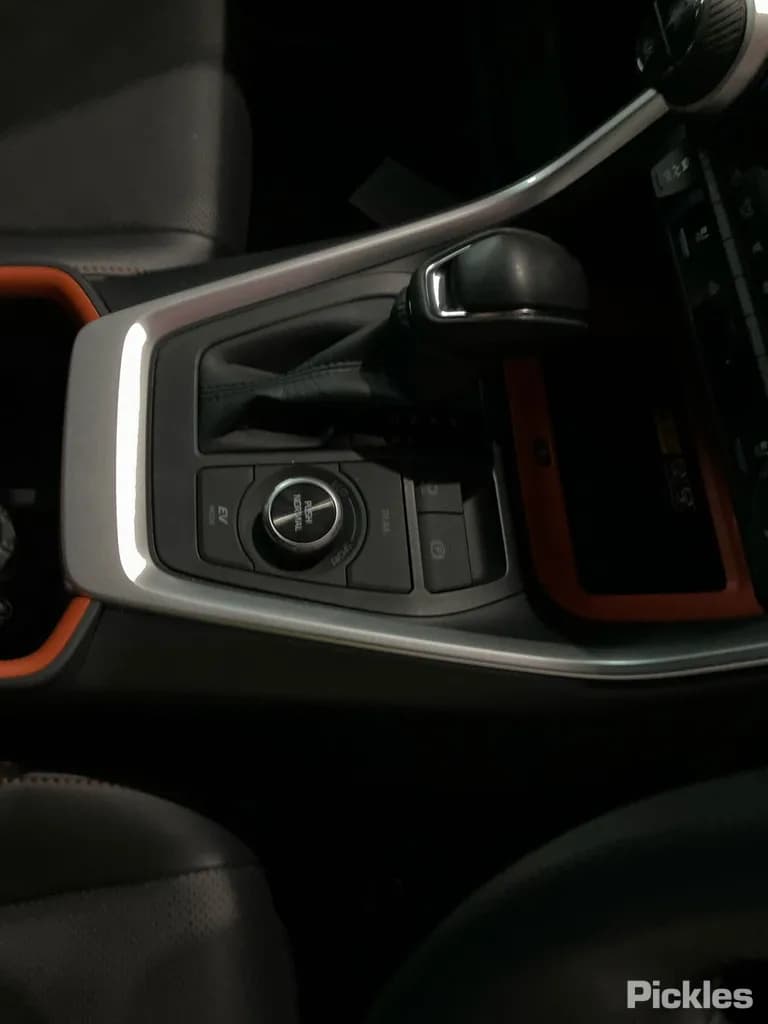 2024 Toyota RAV4 Used VIN JTMJW3FV10D258592 – photo 14 2024 Toyota RAV4 Used VIN JTMJW3FV10D258592 – photo 14