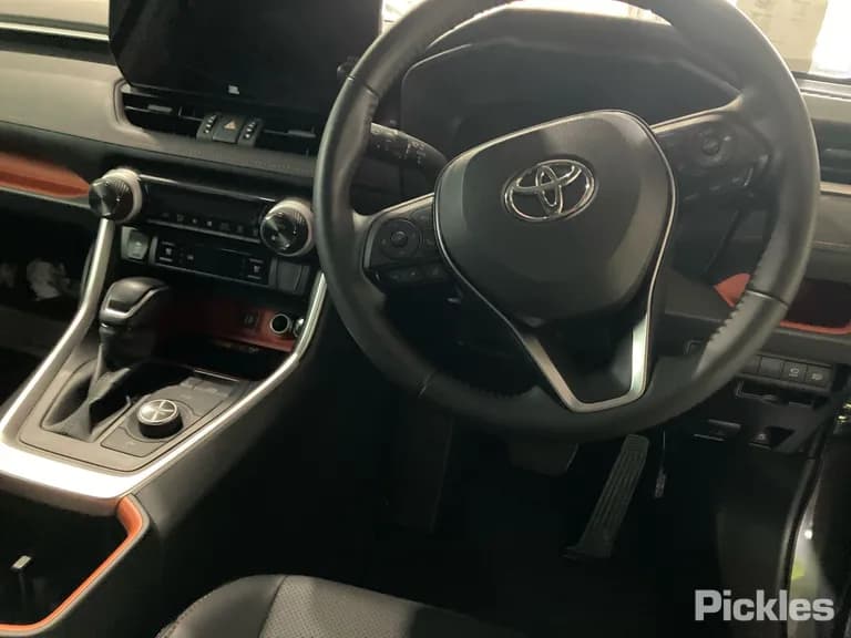 2024 Toyota RAV4 Used VIN JTMJW3FV10D258592 – photo 17 2024 Toyota RAV4 Used VIN JTMJW3FV10D258592 – photo 17