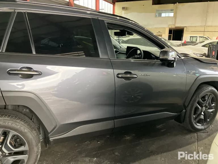 2024 Toyota RAV4 Used VIN JTMJW3FV10D258592 – photo 23 2024 Toyota RAV4 Used VIN JTMJW3FV10D258592 – photo 23