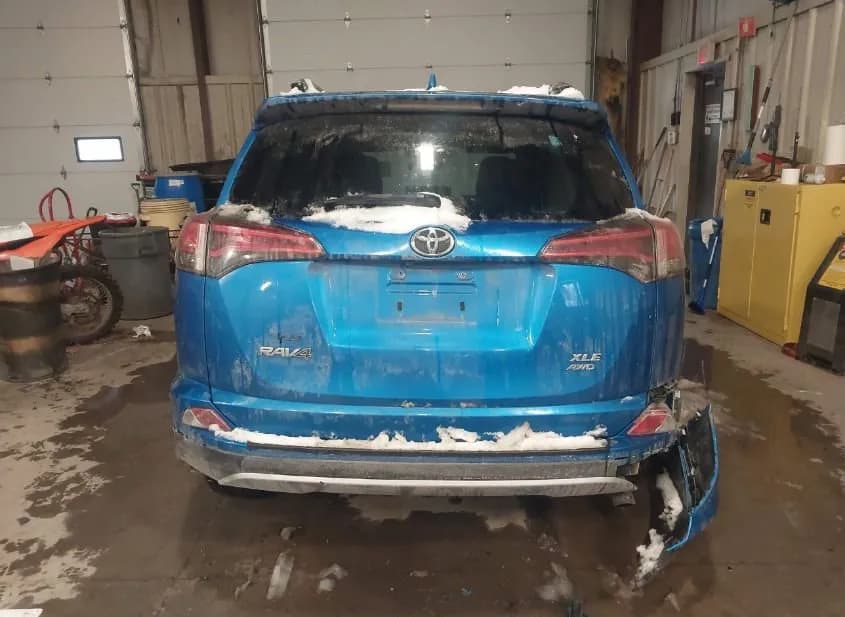 2018 TOYOTA RAV4 Used VIN JTMRFREV3JJ204172 – front exterior 2018 TOYOTA RAV4 Used VIN JTMRFREV3JJ204172 – front exterior