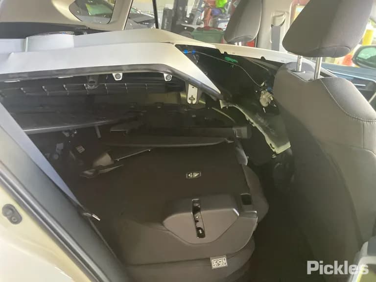 2025 Toyota RAV4 Used VIN JTMRW3FV40D354252 – undercarriage 2025 Toyota RAV4 Used VIN JTMRW3FV40D354252 – undercarriage