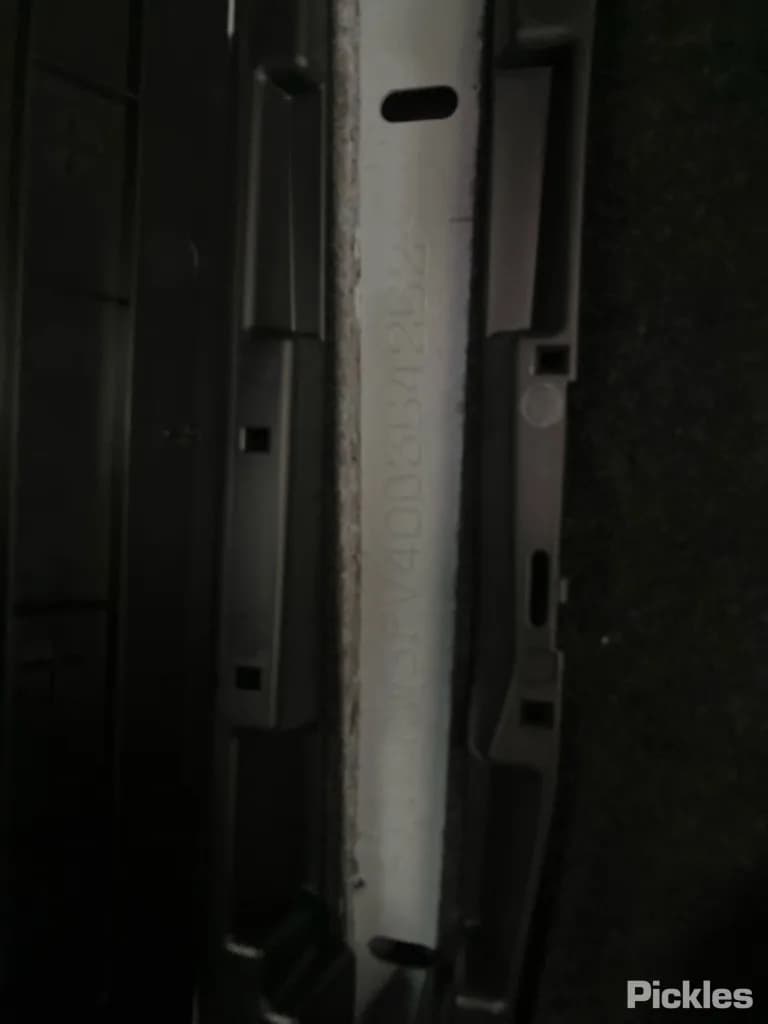 2025 Toyota RAV4 Used VIN JTMRW3FV40D354252 – trunk area 2025 Toyota RAV4 Used VIN JTMRW3FV40D354252 – trunk area