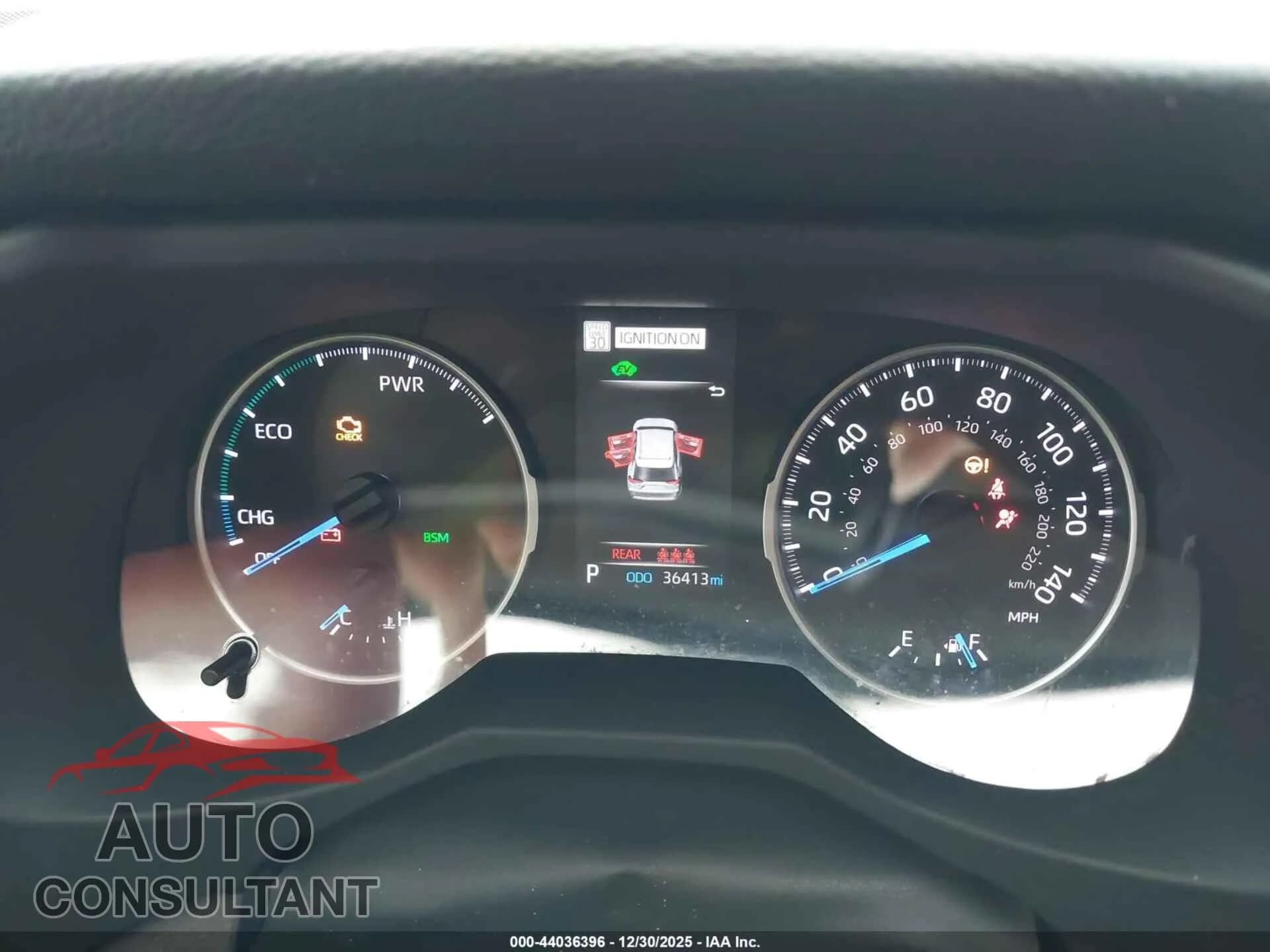 2022 TOYOTA RAV4 HYBRID Damaged VIN JTMRWRFV9ND143560 – exterior detail 2022 TOYOTA RAV4 HYBRID Damaged VIN JTMRWRFV9ND143560 – exterior detail