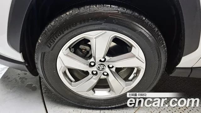2021 Toyota RAV4 5th Gen 2.5 2WD Hybrid Sold VIN JTMW2RFVXMD099520 – photo 28 2021 Toyota RAV4 5th Gen 2.5 2WD Hybrid Sold VIN JTMW2RFVXMD099520 – photo 28