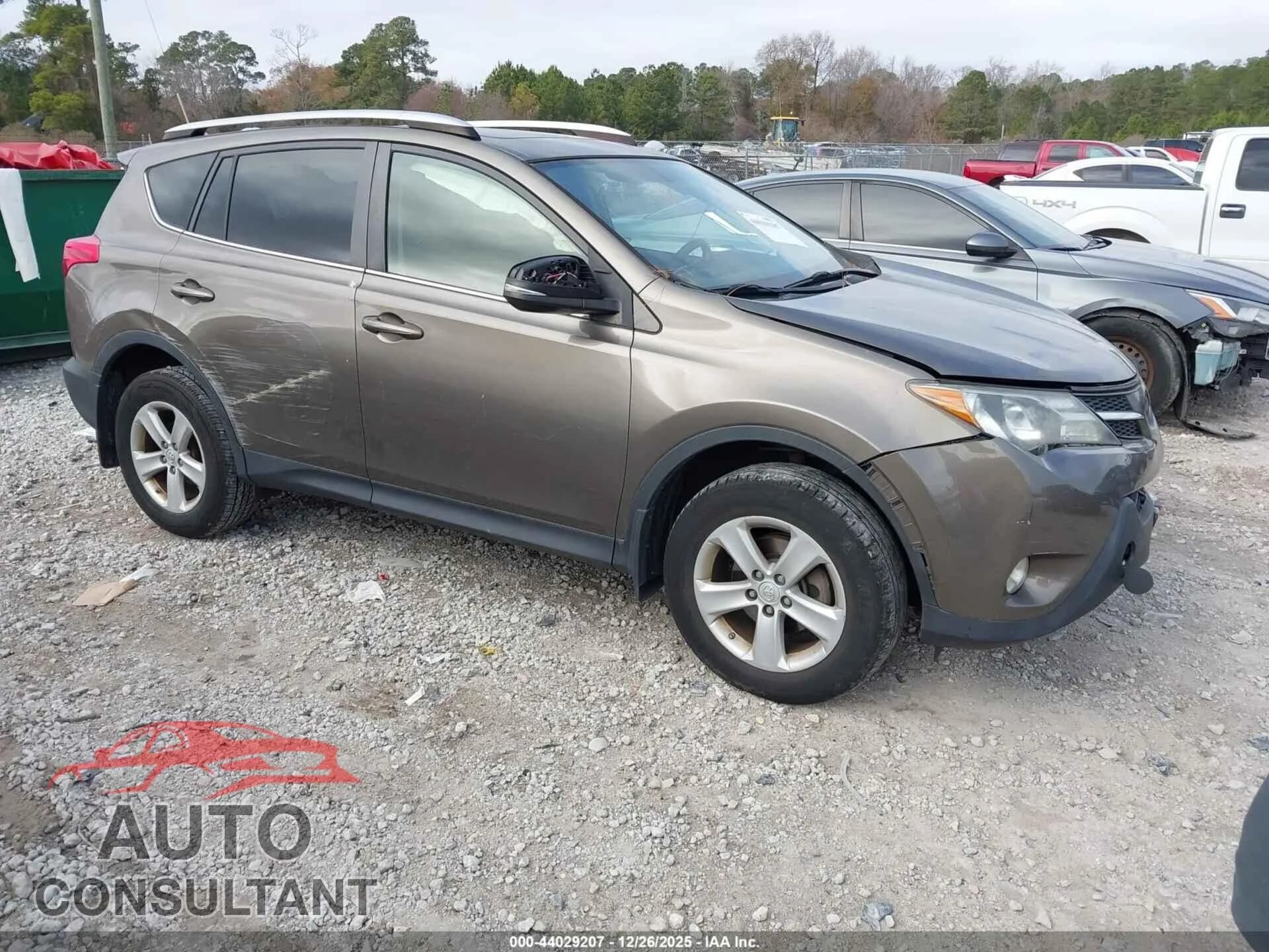 2014 TOYOTA RAV4 Damaged VIN JTMWFREV4ED040518 – front exterior 2014 TOYOTA RAV4 Damaged VIN JTMWFREV4ED040518 – front exterior