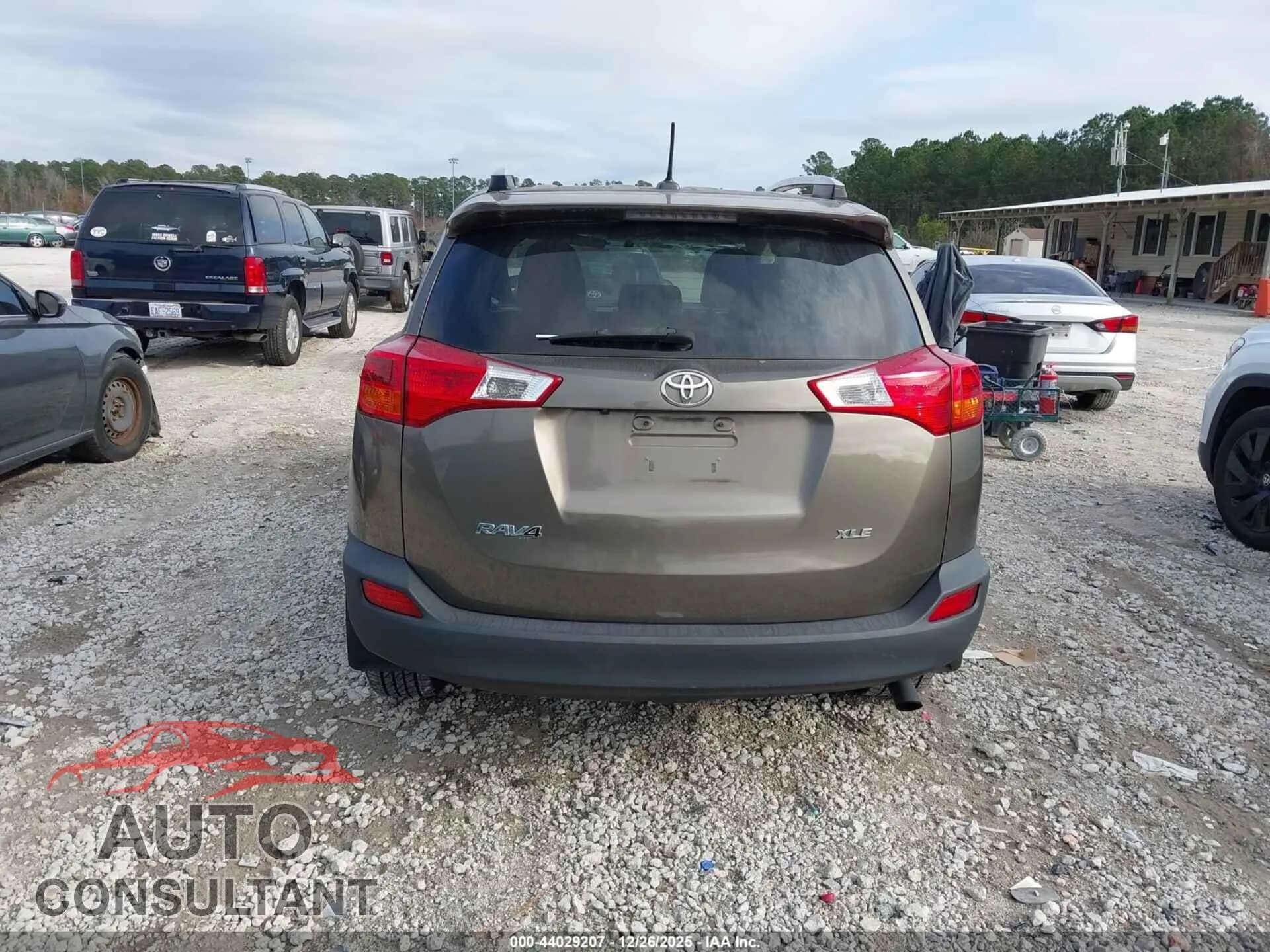 2014 TOYOTA RAV4 Damaged VIN JTMWFREV4ED040518 – photo 16 2014 TOYOTA RAV4 Damaged VIN JTMWFREV4ED040518 – photo 16