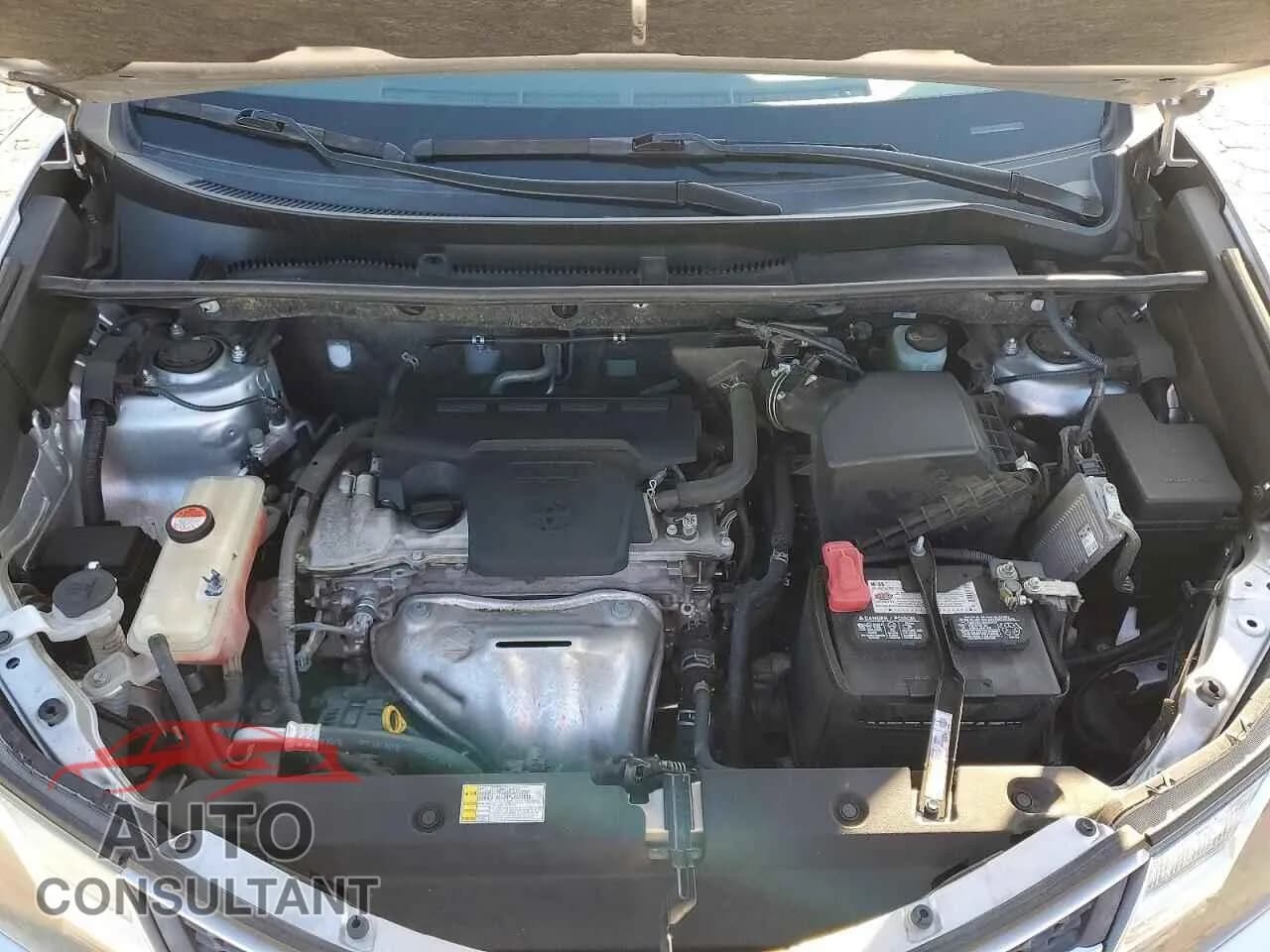 2015 TOYOTA RAV4 Damaged VIN JTMWFREV6FD068547 – photo 12 2015 TOYOTA RAV4 Damaged VIN JTMWFREV6FD068547 – photo 12