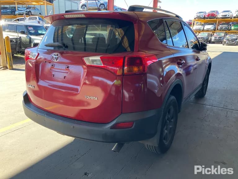 2014 Toyota RAV4 Used VIN JTMZDREV90D037660 – photo 13 2014 Toyota RAV4 Used VIN JTMZDREV90D037660 – photo 13