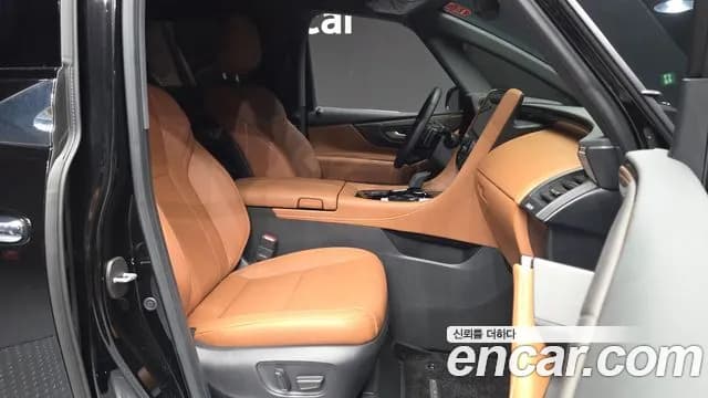2025 Toyota Alphard 4th Gen 2.5 HEV Executive AWD Sold VIN JTNAEACH2S8040237 – trunk area 2025 Toyota Alphard 4th Gen 2.5 HEV Executive AWD Sold VIN JTNAEACH2S8040237 – trunk area