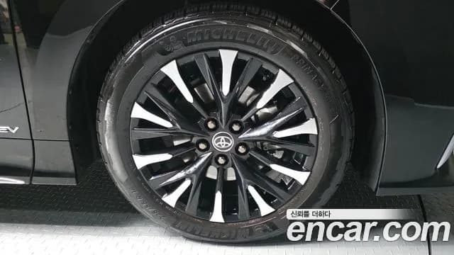 2025 Toyota Alphard 4th Gen 2.5 HEV Executive AWD Sold VIN JTNAEACH2S8040237 – photo 20 2025 Toyota Alphard 4th Gen 2.5 HEV Executive AWD Sold VIN JTNAEACH2S8040237 – photo 20