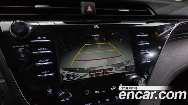 2019 Toyota Camry (XV70) 2.5 XLE Hybrid Sold VIN JTNB21HK4K3031862 – undercarriage 2019 Toyota Camry (XV70) 2.5 XLE Hybrid Sold VIN JTNB21HK4K3031862 – undercarriage