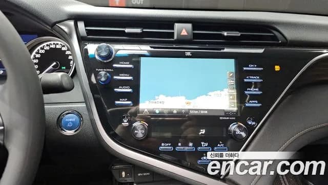 2018 Toyota Camry (XV70) 2.5 XLE Hybrid Sold VIN JTNB21HK5J3003146 – undercarriage 2018 Toyota Camry (XV70) 2.5 XLE Hybrid Sold VIN JTNB21HK5J3003146 – undercarriage