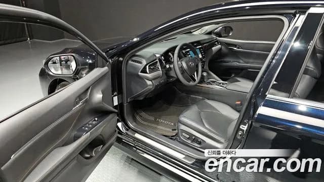 2018 Toyota Camry (XV70) 2.5 XLE Hybrid Sold VIN JTNB21HK5J3003146 – photo 21 2018 Toyota Camry (XV70) 2.5 XLE Hybrid Sold VIN JTNB21HK5J3003146 – photo 21