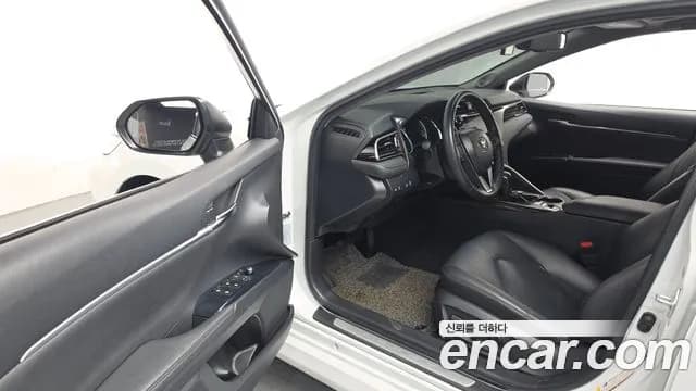 2019 Toyota Camry (XV70) 2.5 XLE Hybrid Sold VIN JTNB21HK5K3014407 – photo 24 2019 Toyota Camry (XV70) 2.5 XLE Hybrid Sold VIN JTNB21HK5K3014407 – photo 24
