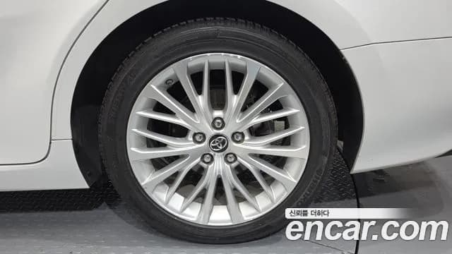 2019 Toyota Camry (XV70) 2.5 XLE Hybrid Sold VIN JTNB21HK5K3014407 – photo 29 2019 Toyota Camry (XV70) 2.5 XLE Hybrid Sold VIN JTNB21HK5K3014407 – photo 29