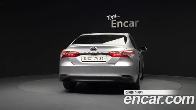 2019 Toyota Camry (XV70) 2.5 LE Hybrid Sold VIN JTNB21HK9K3024275 – exterior detail 2019 Toyota Camry (XV70) 2.5 LE Hybrid Sold VIN JTNB21HK9K3024275 – exterior detail
