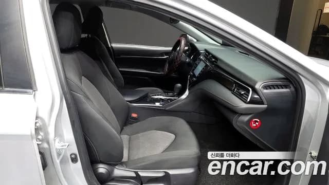 2019 Toyota Camry (XV70) 2.5 LE Hybrid Sold VIN JTNB21HK9K3024275 – undercarriage 2019 Toyota Camry (XV70) 2.5 LE Hybrid Sold VIN JTNB21HK9K3024275 – undercarriage