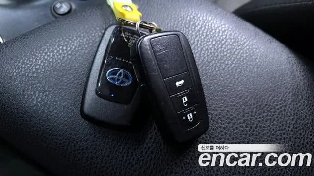 2019 Toyota Camry (XV70) 2.5 LE Hybrid Sold VIN JTNB21HK9K3024275 – photo 19 2019 Toyota Camry (XV70) 2.5 LE Hybrid Sold VIN JTNB21HK9K3024275 – photo 19