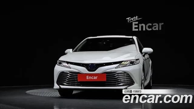 2018 Toyota Camry (XV70) 2.5 XLE Hybrid Sold VIN JTNB21HKXJ3010013 – interior seats 2018 Toyota Camry (XV70) 2.5 XLE Hybrid Sold VIN JTNB21HKXJ3010013 – interior seats
