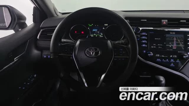 2020 Toyota Camry (XV70) 2.5 XLE Hybrid Sold VIN JTNB21HKXL3077973 – photo 14 2020 Toyota Camry (XV70) 2.5 XLE Hybrid Sold VIN JTNB21HKXL3077973 – photo 14