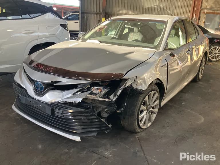 2019 Toyota Camry Used VIN JTNB23HKX03035813 – dashboard 2019 Toyota Camry Used VIN JTNB23HKX03035813 – dashboard