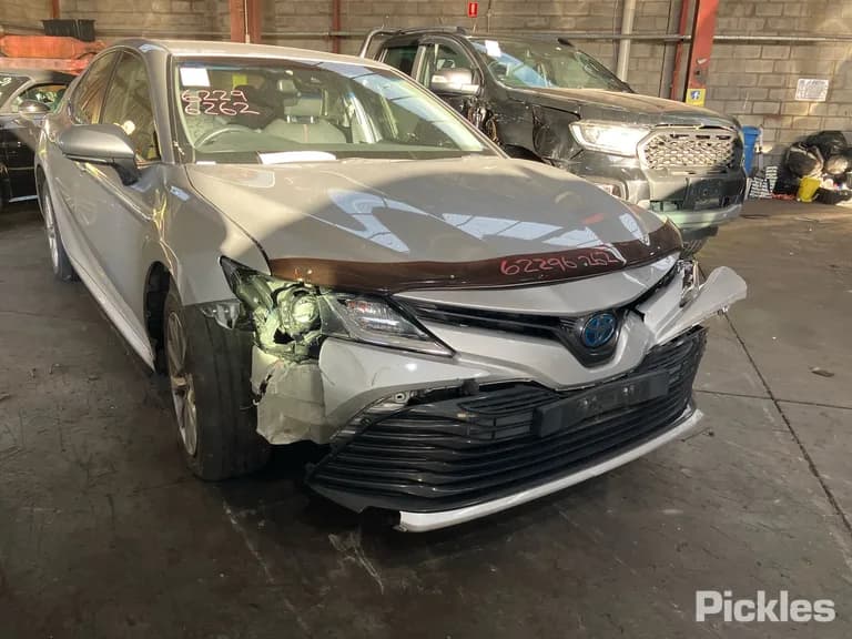 2019 Toyota Camry Used VIN JTNB23HKX03035813 – photo 18 2019 Toyota Camry Used VIN JTNB23HKX03035813 – photo 18
