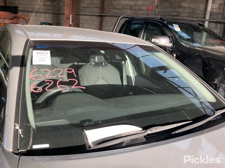 2019 Toyota Camry Used VIN JTNB23HKX03035813 – photo 20 2019 Toyota Camry Used VIN JTNB23HKX03035813 – photo 20
