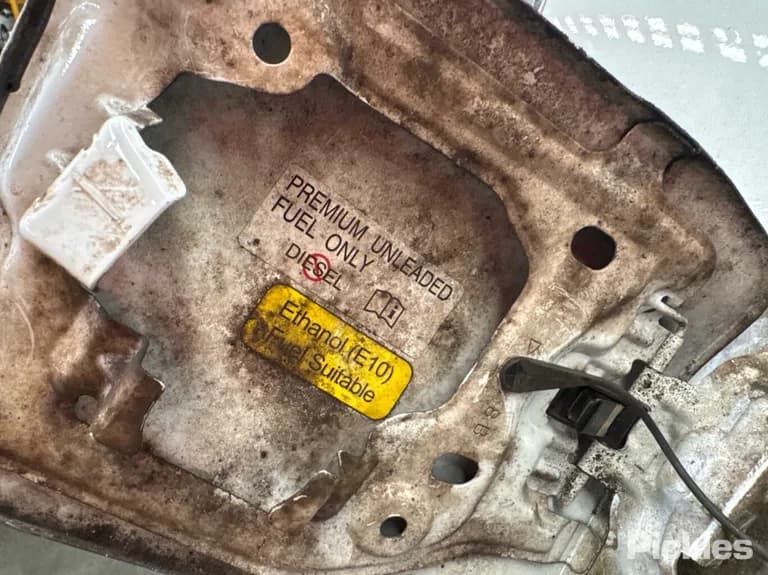 2020 Toyota Camry Used VIN JTNBA3HK303002476 – dashboard 2020 Toyota Camry Used VIN JTNBA3HK303002476 – dashboard