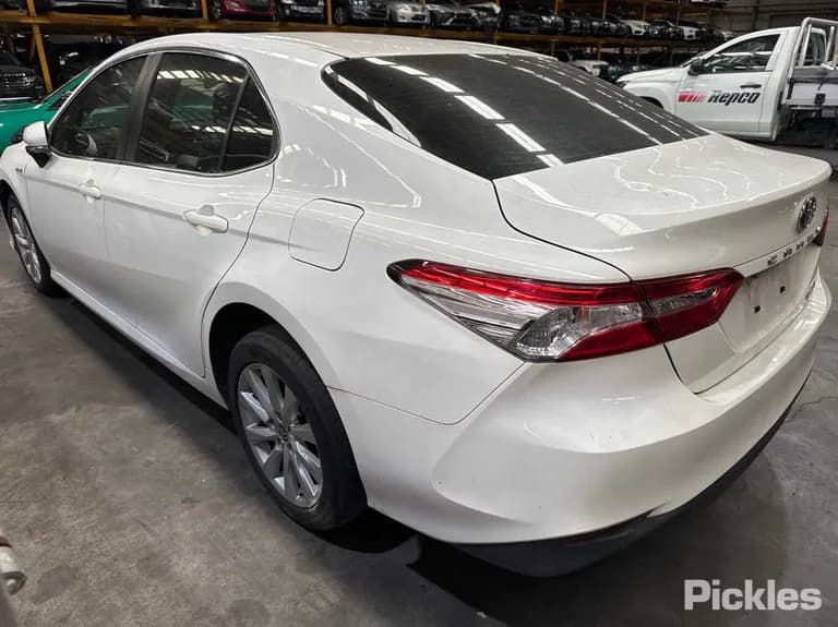2020 Toyota Camry Used VIN JTNBA3HK303002476 – photo 19 2020 Toyota Camry Used VIN JTNBA3HK303002476 – photo 19