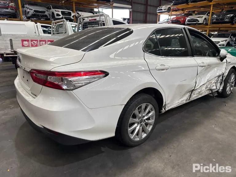 2020 Toyota Camry Used VIN JTNBA3HK303002476 – photo 22 2020 Toyota Camry Used VIN JTNBA3HK303002476 – photo 22