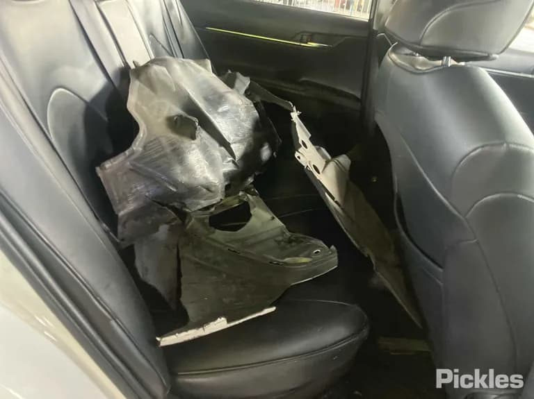 2020 Toyota Camry Used VIN JTNBA3HK703000102 – photo 15 2020 Toyota Camry Used VIN JTNBA3HK703000102 – photo 15