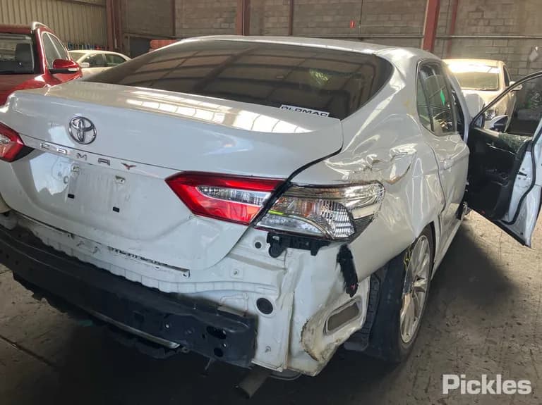2018 Toyota Camry Used VIN JTNBF3HK603010153 – odometer reading 2018 Toyota Camry Used VIN JTNBF3HK603010153 – odometer reading