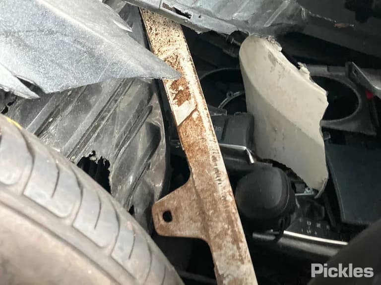 2018 Toyota Camry Used VIN JTNBF3HK603010153 – photo 11 2018 Toyota Camry Used VIN JTNBF3HK603010153 – photo 11