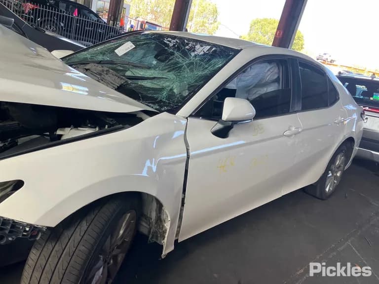 2018 Toyota Camry Used VIN JTNBF3HK603010153 – photo 20 2018 Toyota Camry Used VIN JTNBF3HK603010153 – photo 20